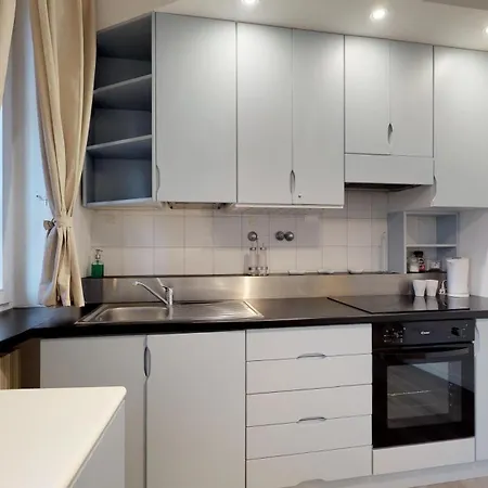 Апартаменты Luxury 2 Bedrooms *