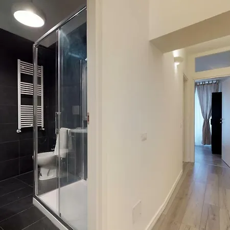 Luxury 2 Bedrooms Апартаменты Милан